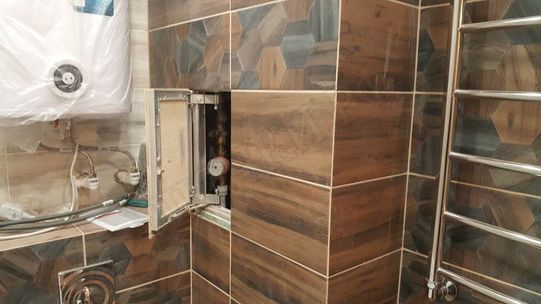 Люк под плитку Нажимной Секрет-Лайт 500*400 Люк под плитку Нажимной Секрет-Лайт 500*400